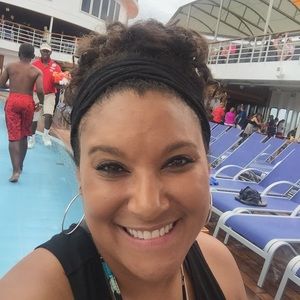 Meet your Posher, Ashlee